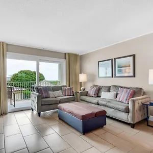 Apartment The Islander 214
